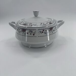Vintage Claremont Fine Porcelain China Covered Serving Bowl 8x5.5 Japan Floral